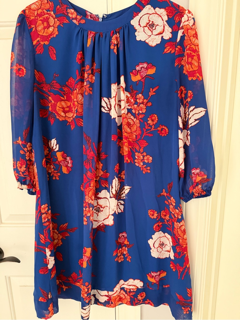 eva mendes for New York & Company Royal Blue Floral Long Sleeve Shift Dress